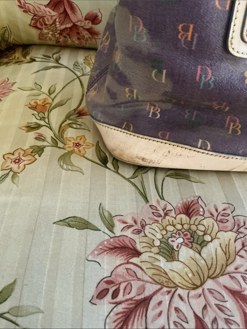 Dooney & Bourke Tote - Picture 8 of 15